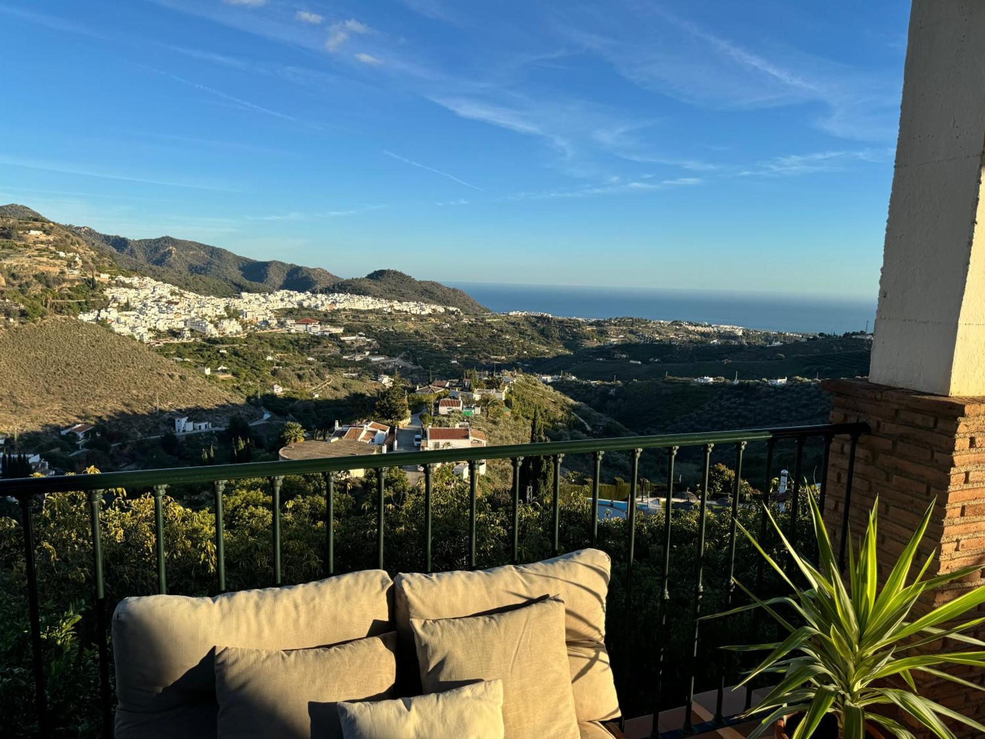 Villa En Frigiliana Con Piscina, Jacuzzi Y Espectaculares Vistas Ngoại thất bức ảnh