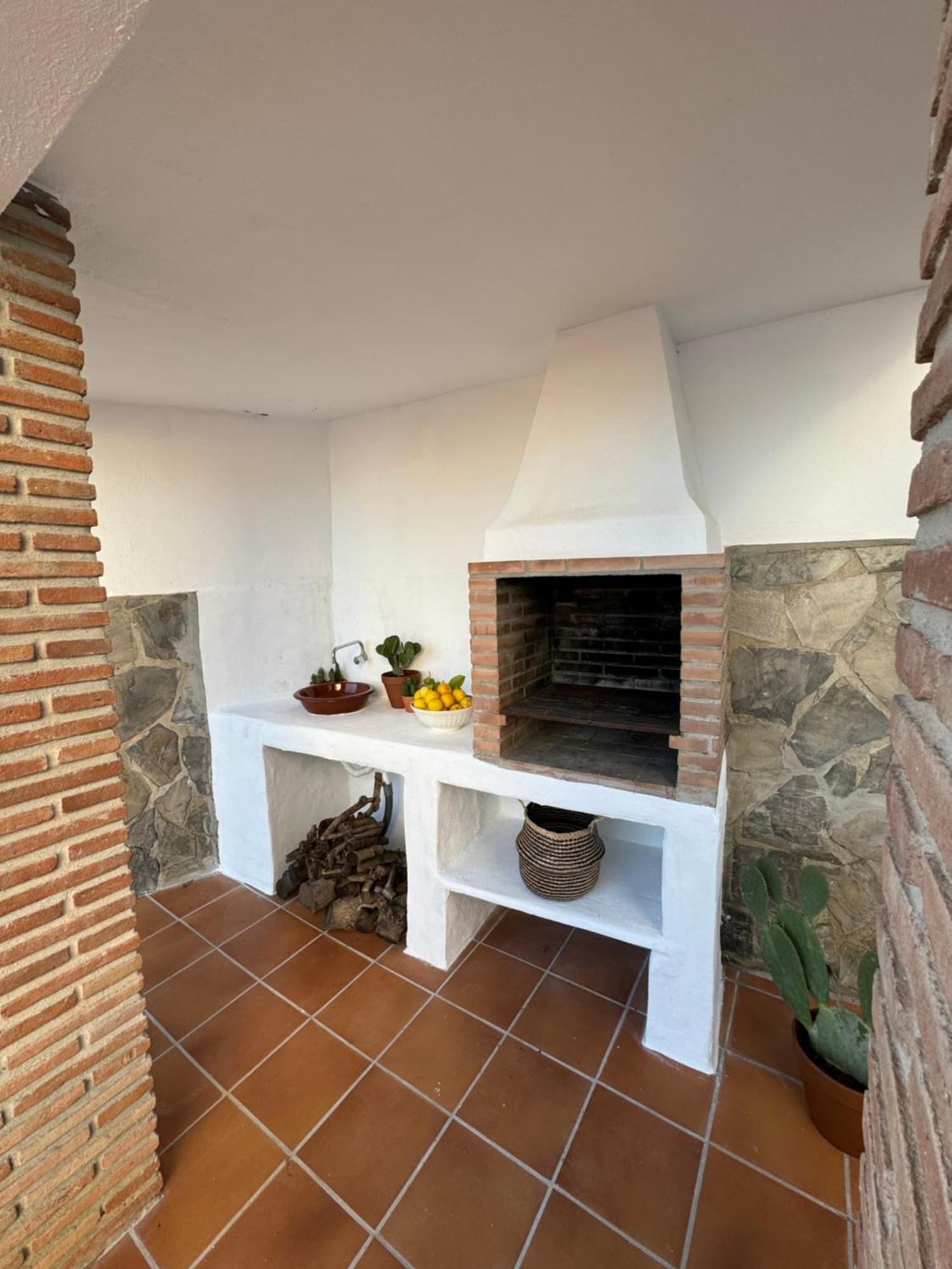 Villa En Frigiliana Con Piscina, Jacuzzi Y Espectaculares Vistas Ngoại thất bức ảnh