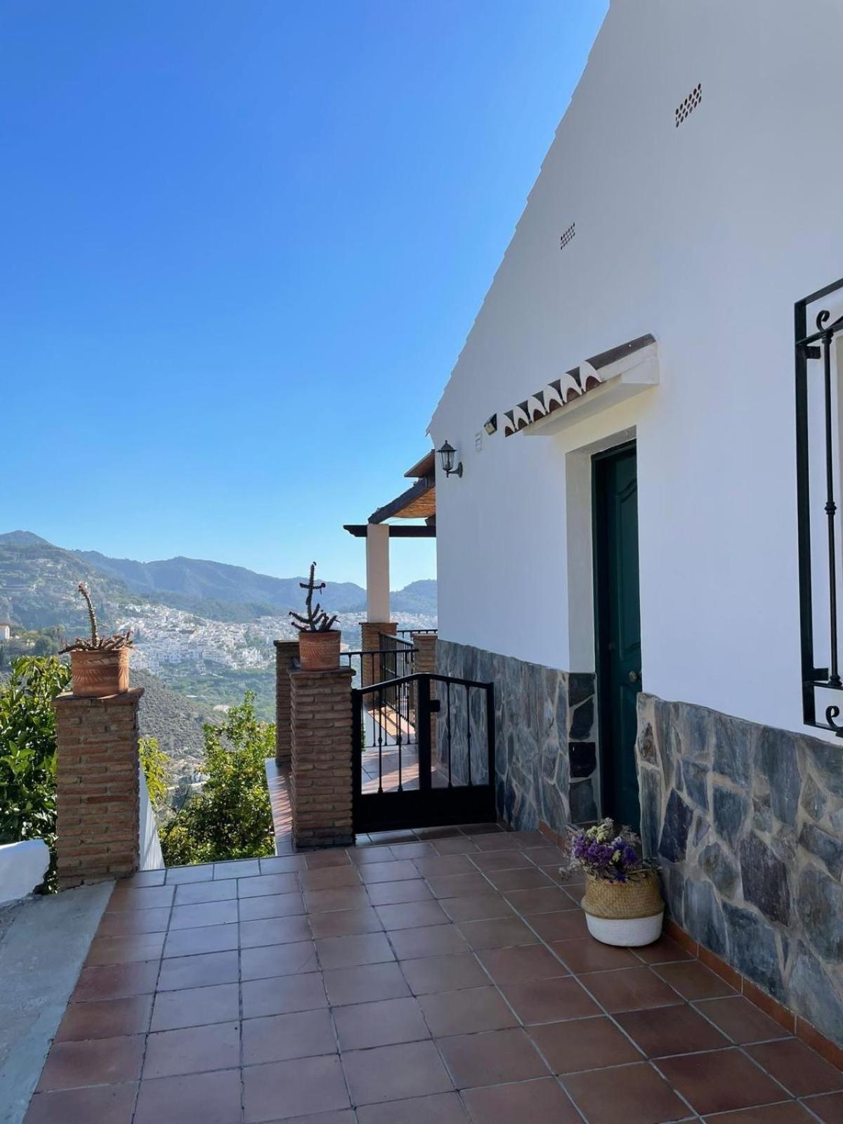Villa En Frigiliana Con Piscina, Jacuzzi Y Espectaculares Vistas Ngoại thất bức ảnh